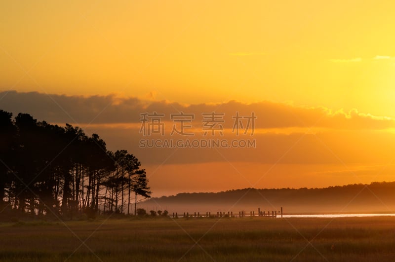 黎明,金色,栈桥码头,艾萨狄克海峡,奇卡提哥岛,沿海平原,埃萨提岛,水湾,维吉尼亚,水