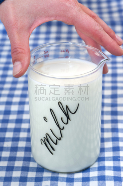 牛奶,液量单位,农业市集,负责任的企业,垂直画幅,奶制品,早晨,纯净,饮料,图像