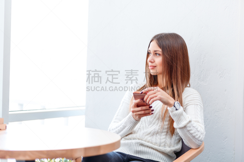 咖啡馆,看,女孩,拉凡他那石拱,拿着,男性,青年人,技术,马克杯,卡布奇诺咖啡
