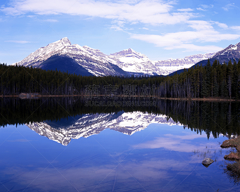 赫伯特湖,加拿大落基山脉,天空,水平画幅,雪,阿尔伯塔省,无人,水库,户外,湖