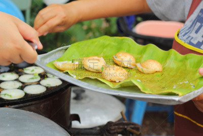 糖,面粉,椰汁,餐具,饼干,圆形,水平画幅,无人,膳食,小吃