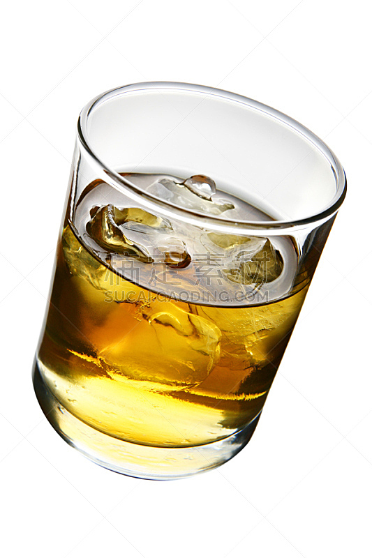 威士忌,垂直画幅,寒冷,无人,玻璃,玻璃杯,白色背景,鸡尾酒,含酒精饮料,冰