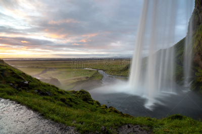冰岛国,Seljalandsfoss Waterfall,南,西,水平画幅,瀑布,巨大的,旅行者,日落,流动