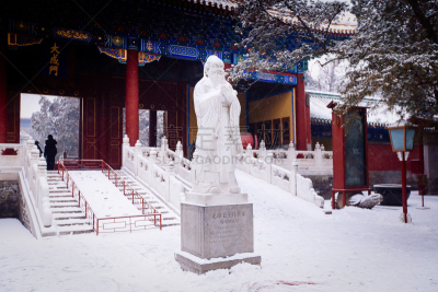 北京,冬天,孔子庙,孔子,胡青,纪念碑,中国,灵性,公园,水平画幅