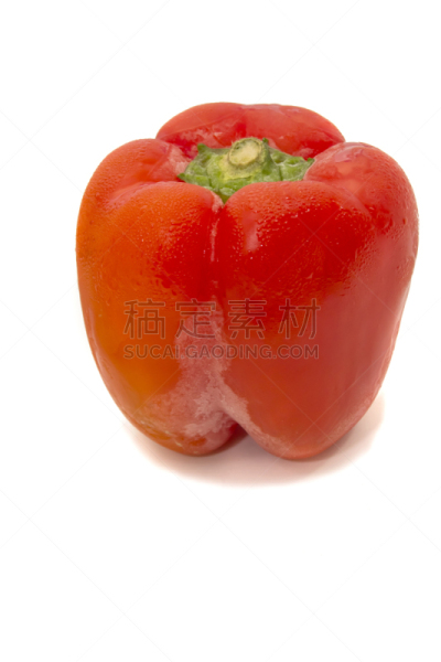 红色灯笼椒,分离着色,白色背景,垂直画幅,灯笼椒,素食,无人,膳食,胡椒坚果,椒类食物
