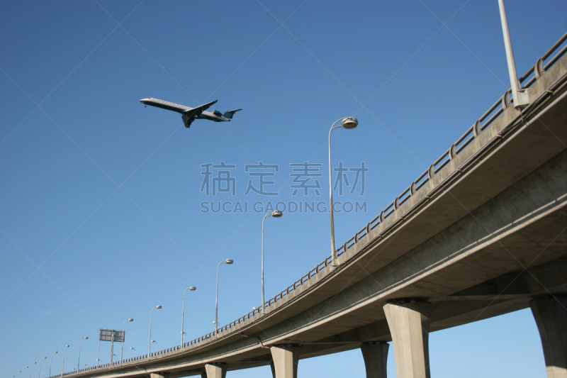 公路,飞机,在上面,空中客车a320,高架道路,天空,水平画幅,多车道公路,逃避现实,商务