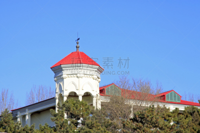 建筑外部,红色,顶部,天空,美,休闲活动,水平画幅,无人,户外,白色