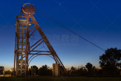 科巴,采矿业,偏远地区,黄昏,设备用品,澳大利亚,轴座,矿,钢缆,天空