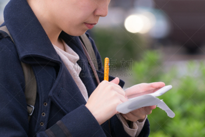 女人,笔记本,盗垒,捕获的,水平画幅,智慧,仅成年人,日本人,青年人,商业金融和工业