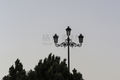 认真的,高架铁路铁轨,里约热内卢,九月,悬臂式斜拉桥,塞维尔,黄昏,现代,瓜达尔基维尔河,古典风格