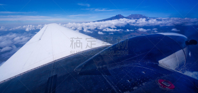 乞力马扎罗山,航拍视角,天空,美,水平画幅,无人,云景,白色,山,自然界的状态