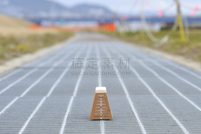 侧跳马,户外,腰部以下,运动,水平画幅,无人,生活方式,克服困难,体操,布置