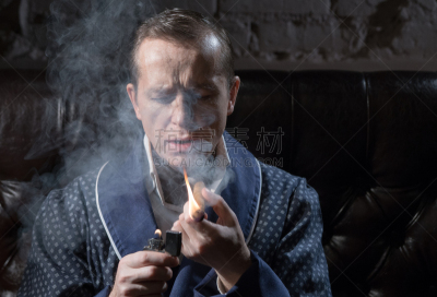雪茄,男人,卡尔瓦多斯,科涅克,尼古丁,白兰地,威士忌,络腮胡子,水平画幅,椅子