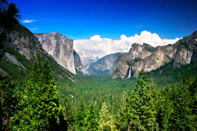 风景,岩石,草,新娘面纱瀑布（优胜美地）,船长岩,半圆顶,梅丽波莎县,优胜美地山谷,水平画幅,瀑布