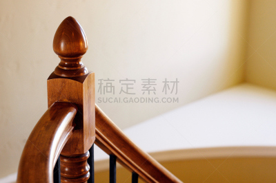 楼梯栏杆,台阶,水平画幅,铁,栏杆支柱,端柱,楼梯,木桩,室内,住宅内部