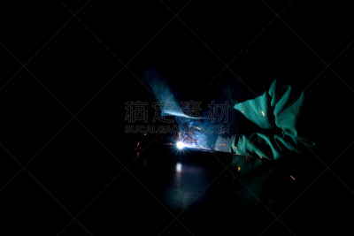 焊工,斯帕克斯,金属工业,手套,头饰,安全帽,橙色,图像,钢铁,水平画幅
