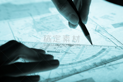 手,铅笔,计划书,调查员,安全护栏,三角板,建筑承包商,水平画幅,蓝色,豪宅