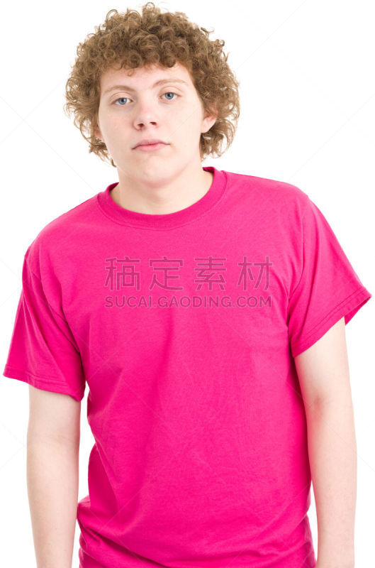 半身像,少男,认真的,面色白,短袖,2000到2009,垂直画幅,正面视角,青少年,留白