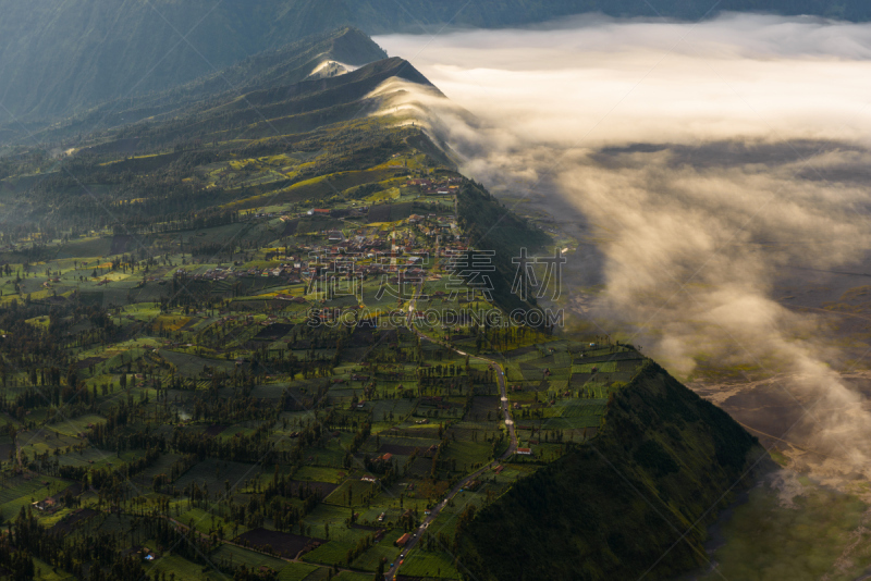 爪哇,婆罗摩火山,印度尼西亚,火山,泗水,bromo-tengger-semeru national park,东爪哇,火山喷口,水平画幅,火山地形