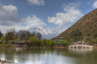 东方石景花园,雪山,雪,中式庭院,春天,中国,古代史,湖,倒影湖,植物