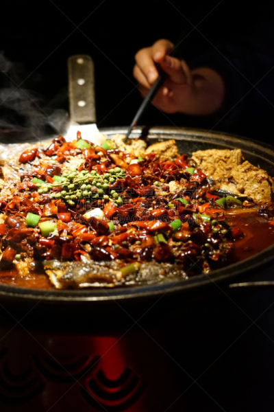 鱼类,重庆,烤肉架,晚餐,热,海产,香料,垂直画幅,饮食,食品