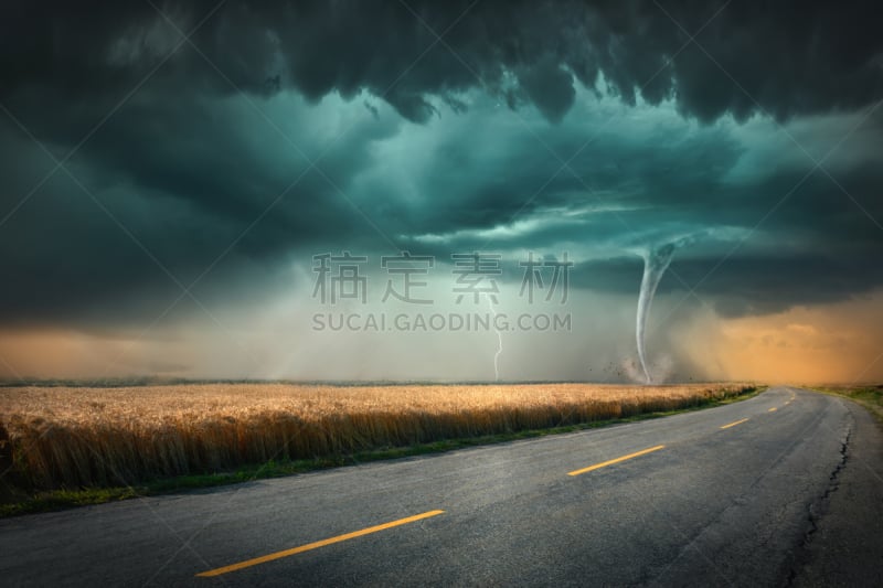 龙卷风,雷雨,农业,草地,乳状云,风暴追逐者,尘暴,暴风雨,空的路,极端天气