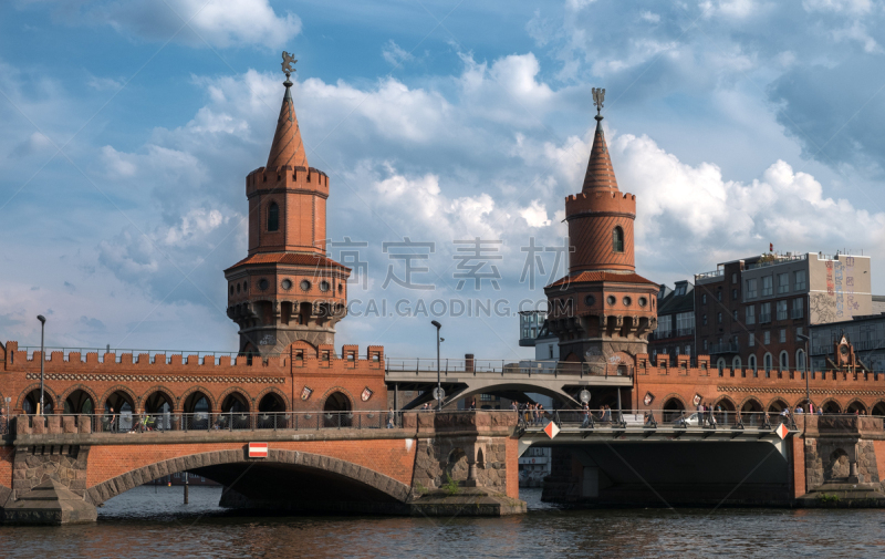 Berlin landmark: OberbaumbrÃ¼cke (Oberbaum Bridge)