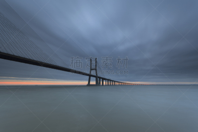 瓦斯科·达·伽马大桥,里斯本,黎明,天空,暴风雨,水平画幅,无人,路,欧洲,早晨