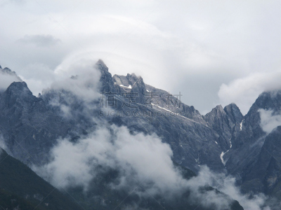 虎跳峡,云南省,中国,风景,小路,金沙河,玉龙雪山,长江,丽江,多云