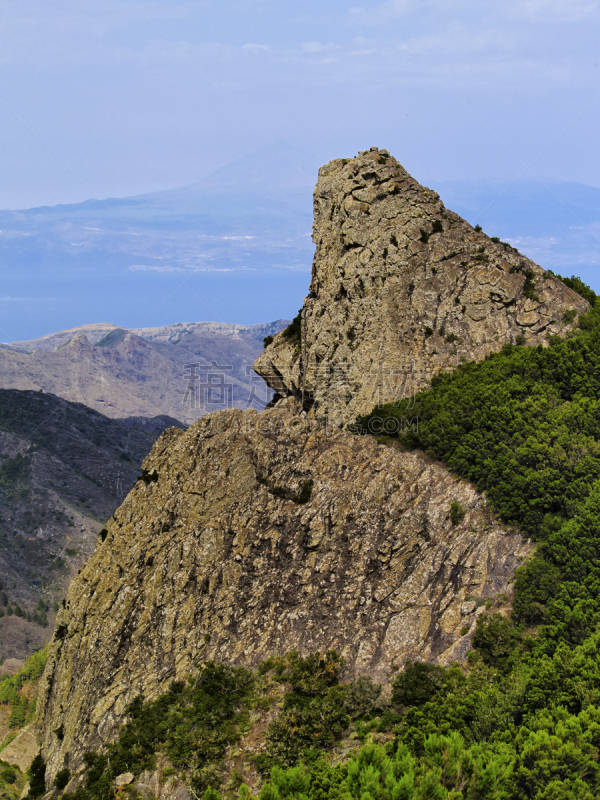 戈梅拉,岩石区,加拉霍奈国家公园,垂直画幅,山,无人,大西洋群岛,岩层,夏天,户外