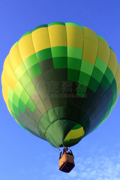 热气球,平顺省,美奈,垂直画幅,水,天空,休闲活动,半空中,户外,云景