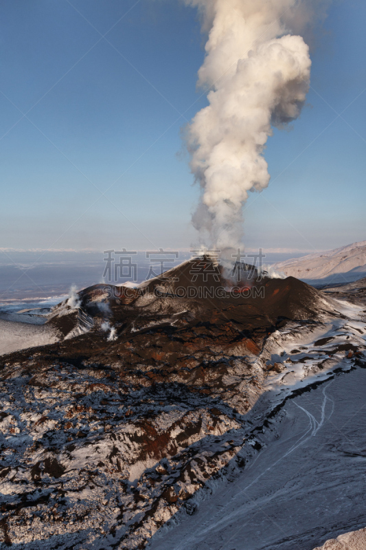 堪察加半岛,火山渣锥,火山学,喷气孔,垂直画幅,无人,火山地形,户外,冬天,山