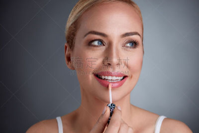 嘴唇,闪亮的,女人,受福,唇膏,口红印,中老年女人,化妆用品,彩妆,美