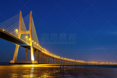 瓦斯科·达·伽马大桥,葡萄牙,里斯本,埃什特雷马杜拉和利巴替候,海上航道,塔霍河,河口,水,天空,水平画幅