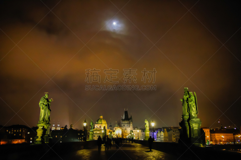 查理大桥,国际著名景点,水平画幅,夜晚,月亮,雕像,人,布拉格,摄影