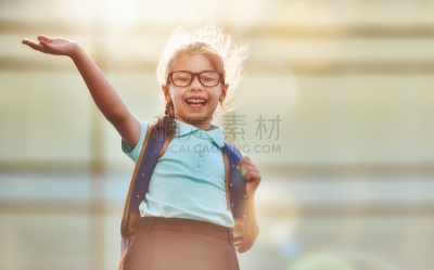 背包,女孩,以前的,书包,小学生,女生,水平画幅,时间,户外,保险箱