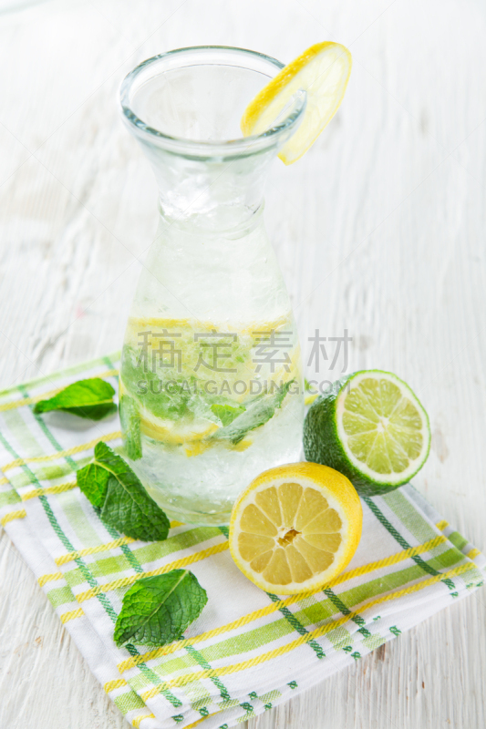 饮料,柠檬,柔和,水果,垂直画幅,葡萄酒,平视角,鸡尾酒,果汁,夏天