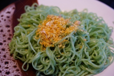 盘子,面条,绿色,涮涮锅,玉器,碳水化合物,商业厨房,明虾,餐具,褐色