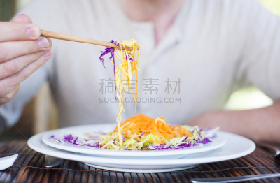 膳食,越南,餐馆,男人,海南省,胡荽籽,餐具,胡萝卜,水平画幅,素食