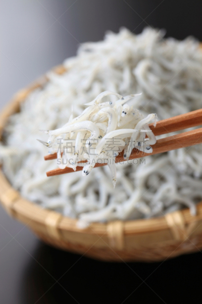 煮食,银鱼,垂直画幅,沙丁鱼,无人,海产,特写,凤尾鱼,日本食品,鱼类