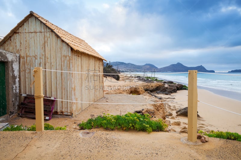 谷仓,海滩,波尔图桑托岛,海岸地形,水,天空,群岛,外立面,水平画幅,云