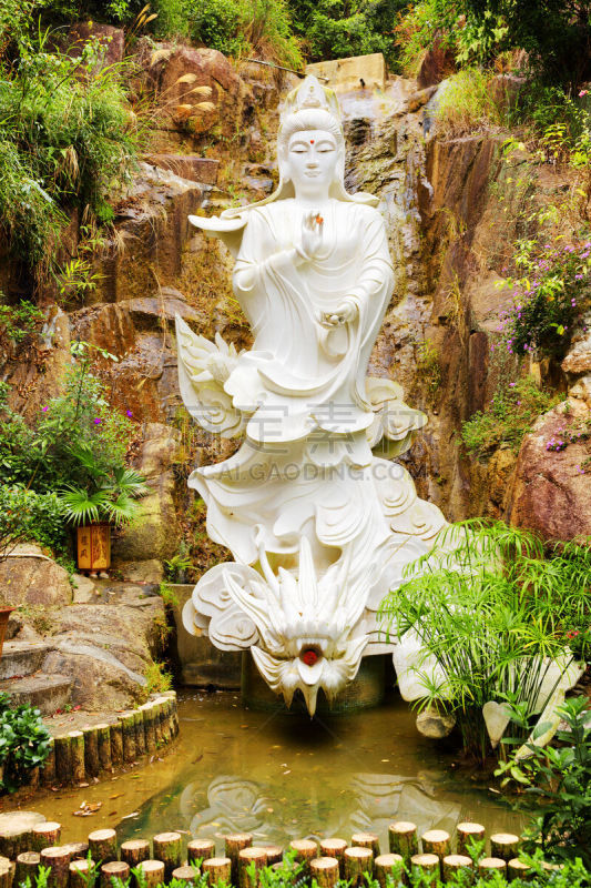 雕像,瀑布,小的,背景聚焦,家庭花园,池塘,白色,万佛寺,垂直画幅