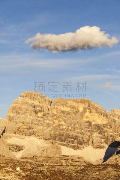 多洛米蒂山脉,山脉,六白云岩,瓦雷多三尖峰,高山辉,高地,岩面,垂直画幅,天空