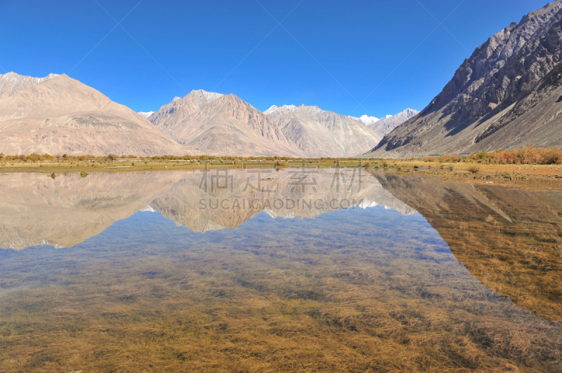 山,池塘,红色针,齿峰,白湖,米迪德鲁峰,雪崩,霞慕尼,天空,水平画幅