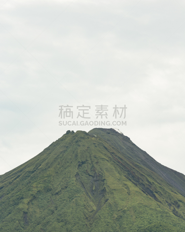 阿雷纳火山,阿雷纳尔湖,福图纳,哥斯达黎加,垂直画幅,天空,云,山,无人,户外