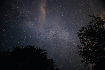 天空,山,夜晚,商务策略,星系,水平画幅,云,绘画插图,科学