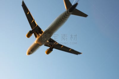 飞机,天空,水平画幅,无人,光,私人飞机,工程,商业金融和工业,航空航天工程