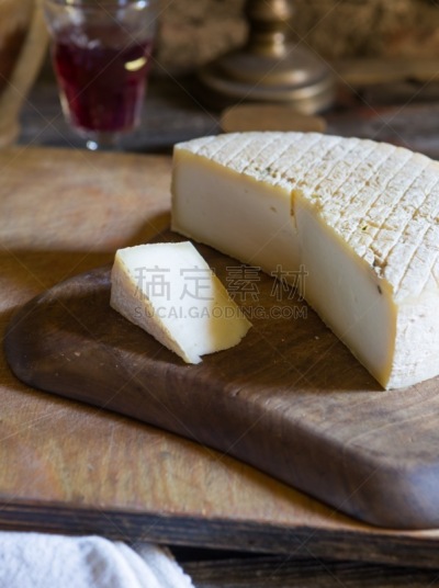山羊乳酪,夏维诺,垂直画幅,奶制品,无人,开胃品,法式食品,奶酪,乡村风格,晚餐