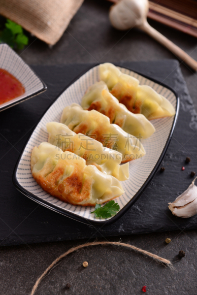 饺子,牦牛,蒸菜,大豆,垂直画幅,素食,肉,晚餐,健康生活方式,酱汁