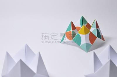 白色背景,三个物体,折纸算命,美,艺术,水平画幅,形状,无人,传统,东亚